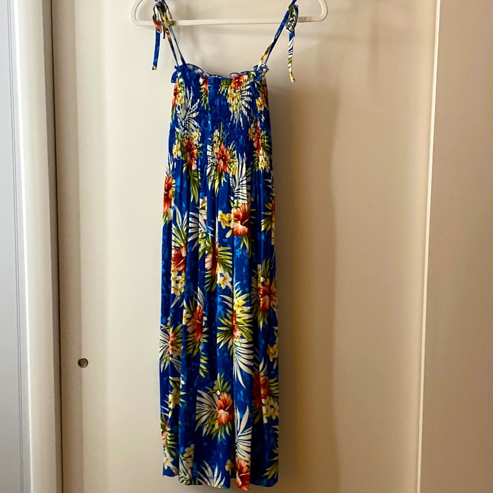 Sundress or swim suit cover up. Your choice!  Never worn.